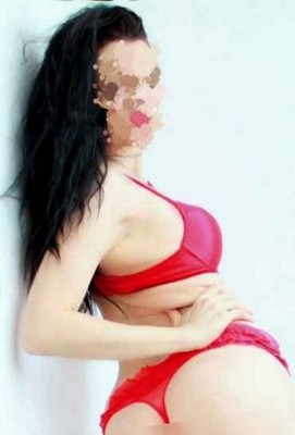 Bernadette escort girl Le Val dHazey